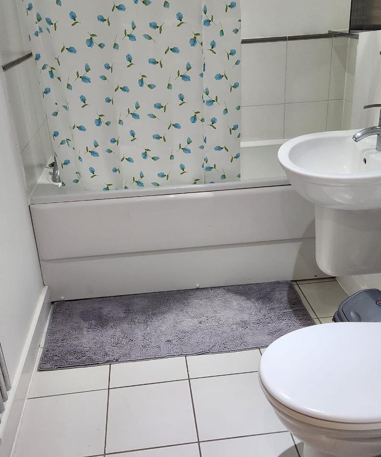 Luxury 2 Bed Apartment Excel London Ngoại thất bức ảnh